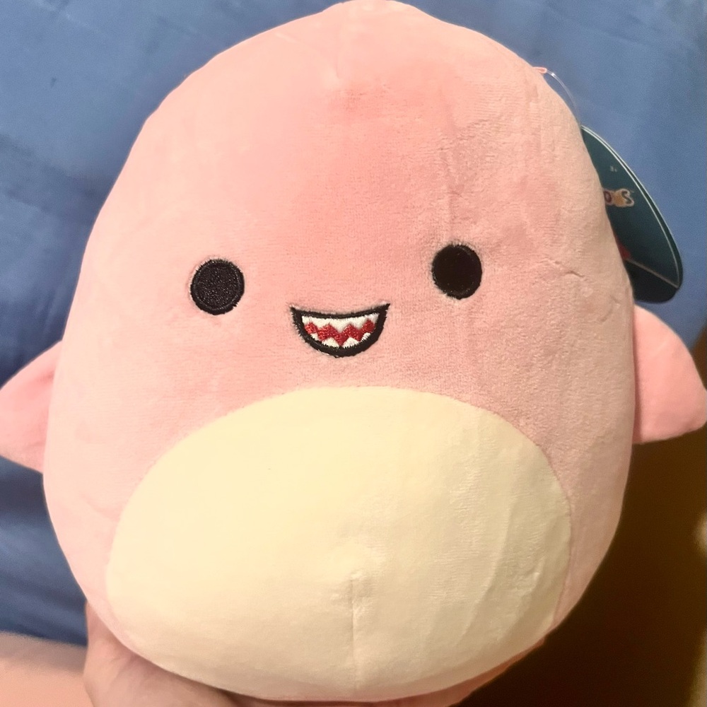 NWT Selene the Pink Shark Squishmallow